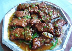 ��ÿ��һ�ˡ�֮���������ţ�йǡ�