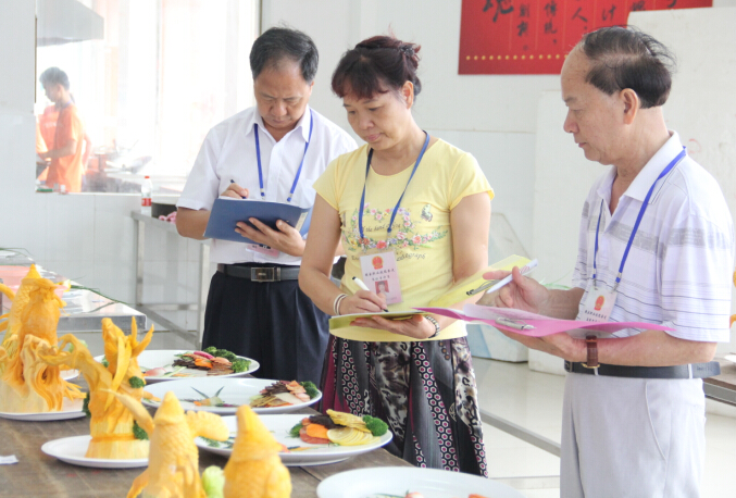 �����������ѧУ