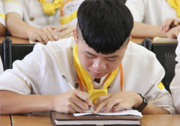 广西华南烹饪学校