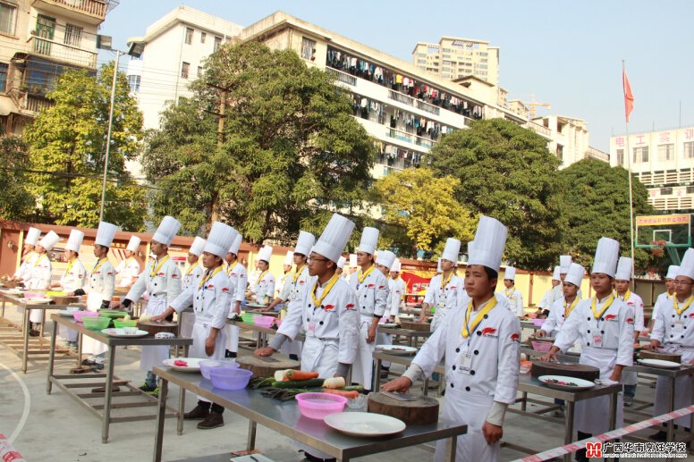 �����������ѧУ