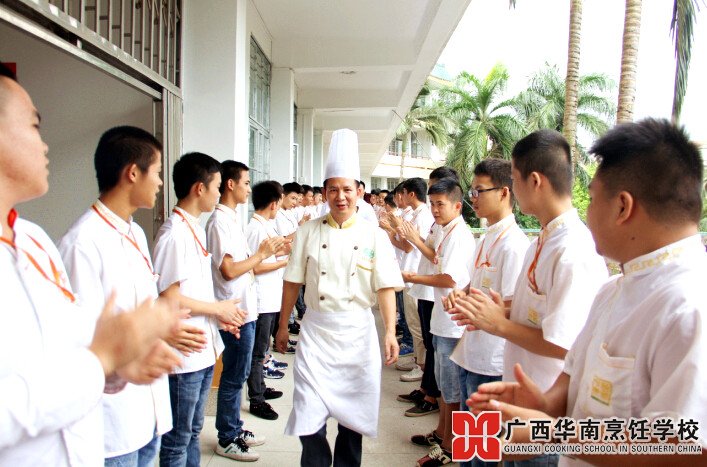 �����������ѧУ