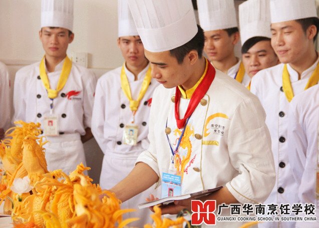 �����������ѧУ