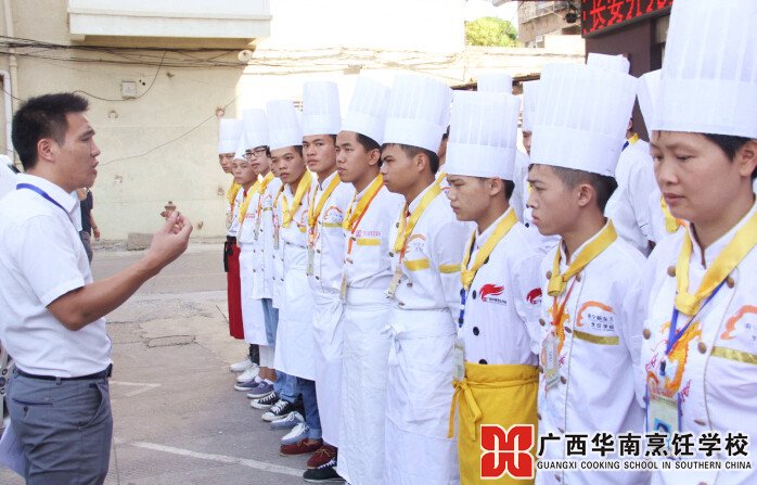 �����������ѧУ