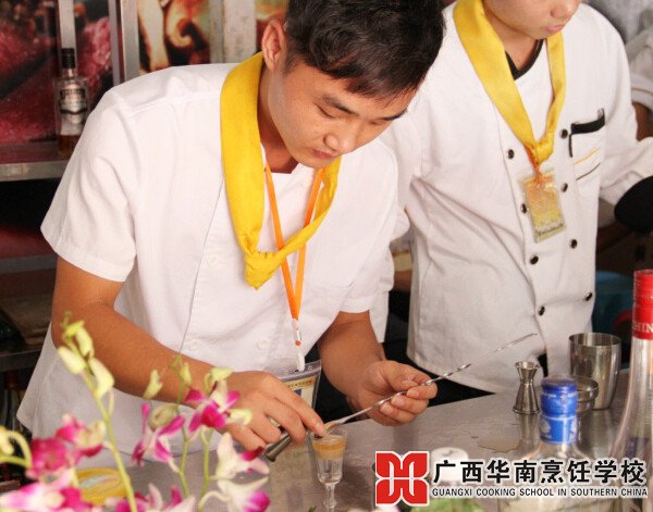 �����������ѧУ