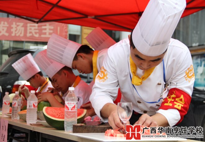 �����������ѧУ