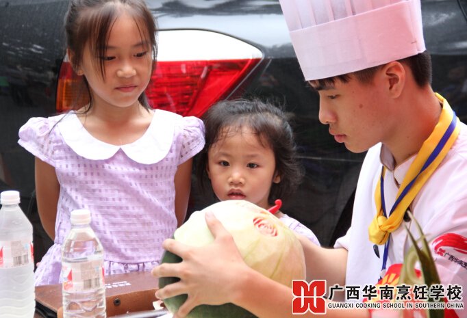 �����������ѧУ