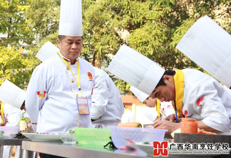 �����������ѧУ