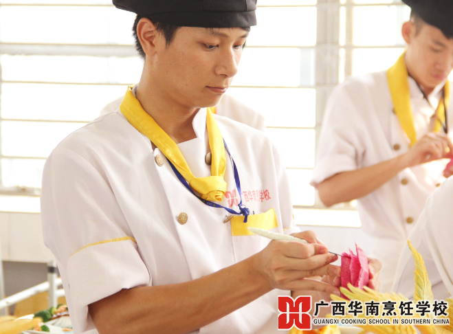 �����������ѧУ