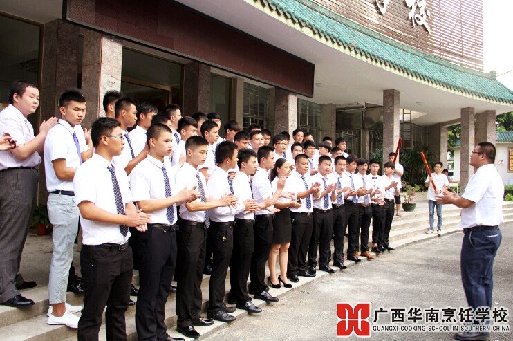 �����������ѧУ