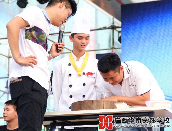 �����������ѧУ