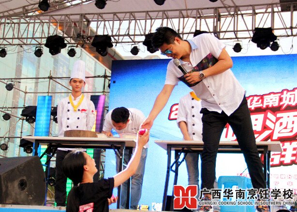 �����������ѧУ