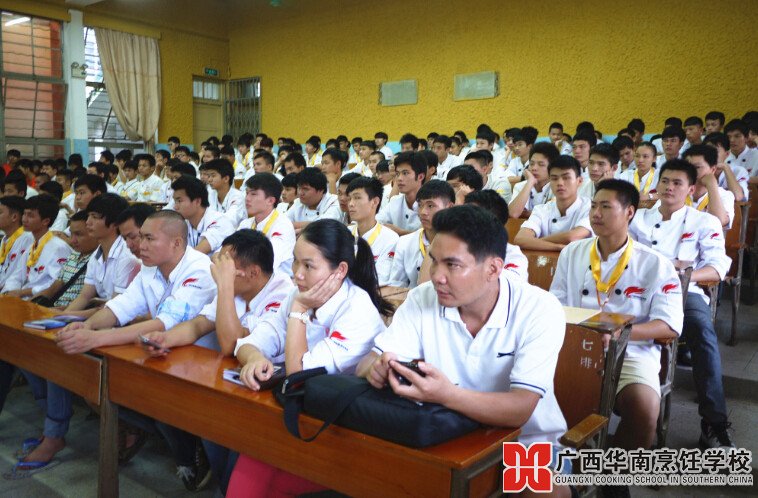 �����������ѧУ