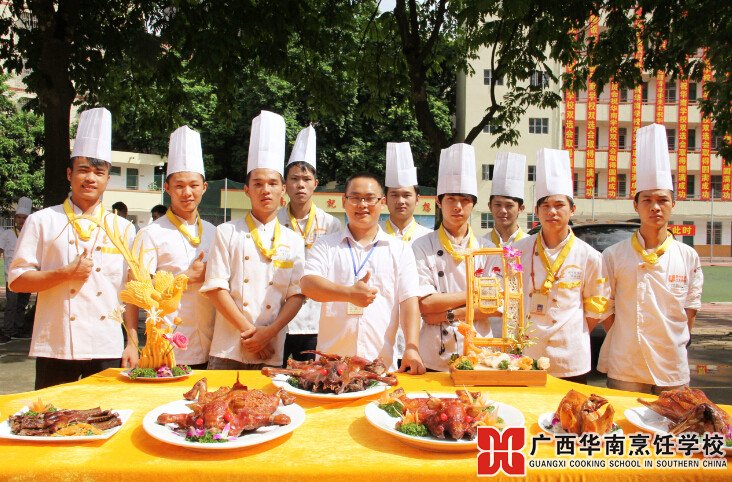 �����������ѧУ