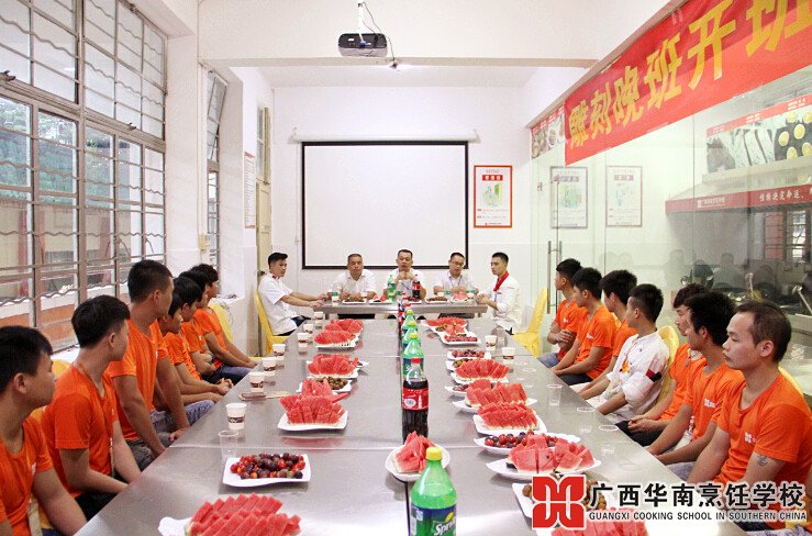 �����������ѧУ