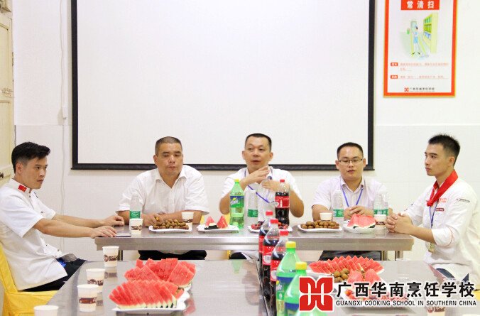 �����������ѧУ