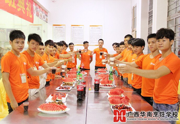 �����������ѧУ