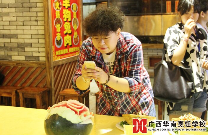 �����������ѧУ