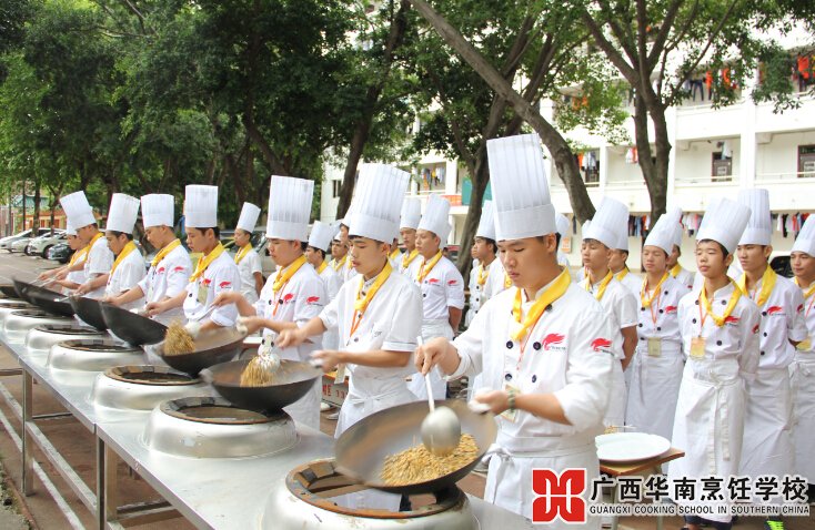 �����������ѧУ