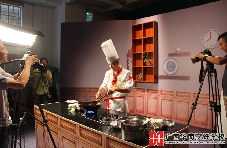 �����������ѧУ