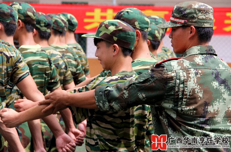 �����������ѧУ