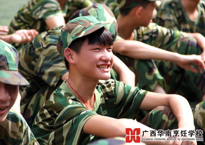 �����������ѧУ