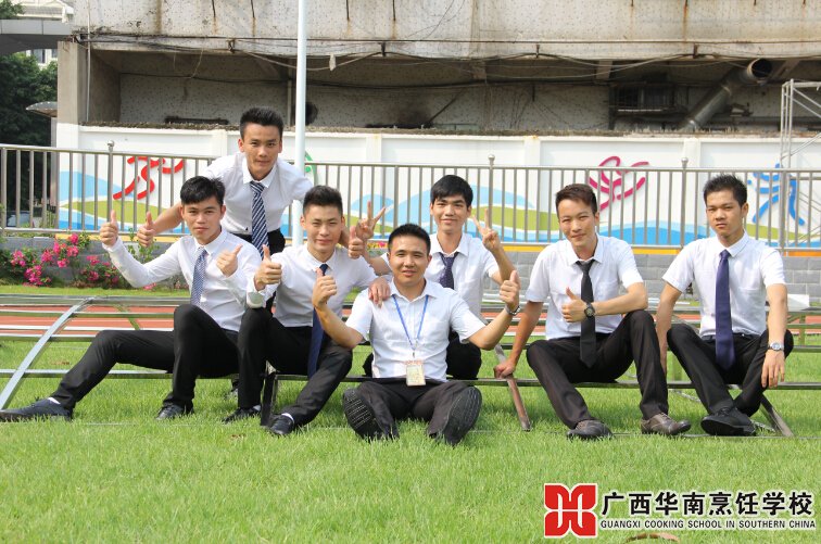 �����������ѧУ