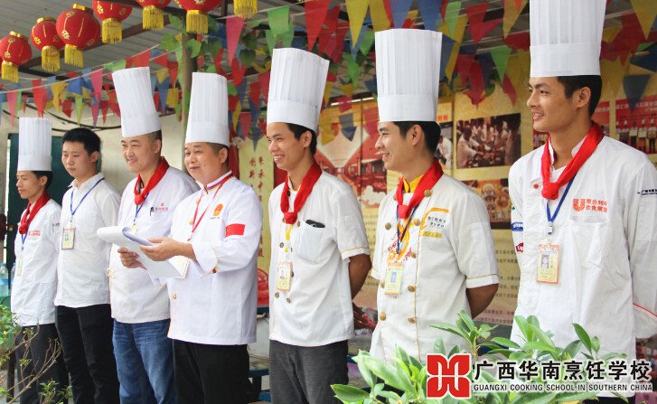 �����������ѧУ