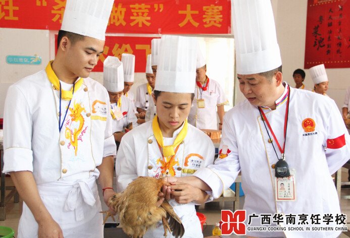 �����������ѧУ