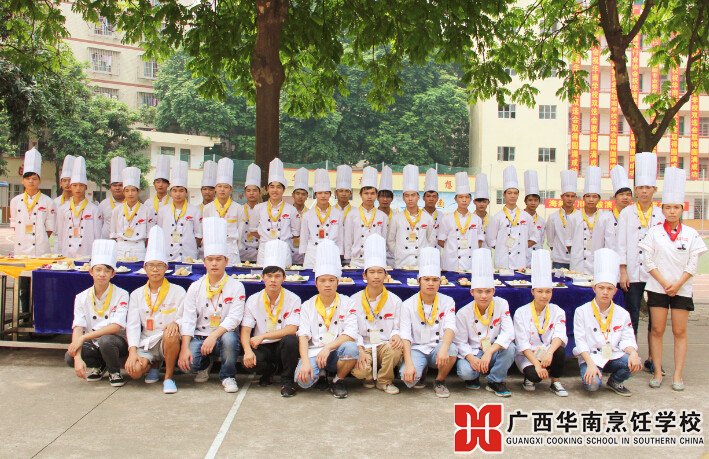 �����������ѧУ