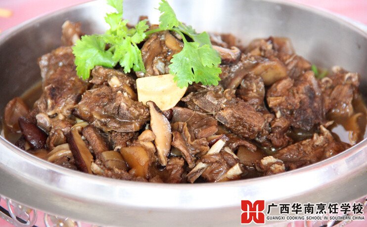 �����������ѧУ