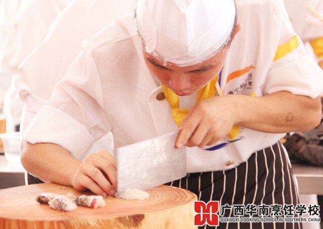 �����������ѧУ