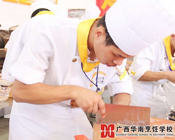 �����������ѧУ