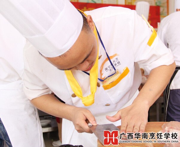 �����������ѧУ