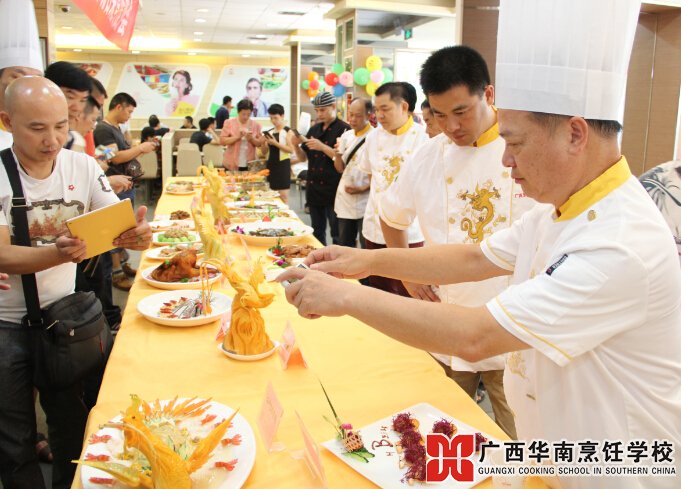 �����������ѧУ