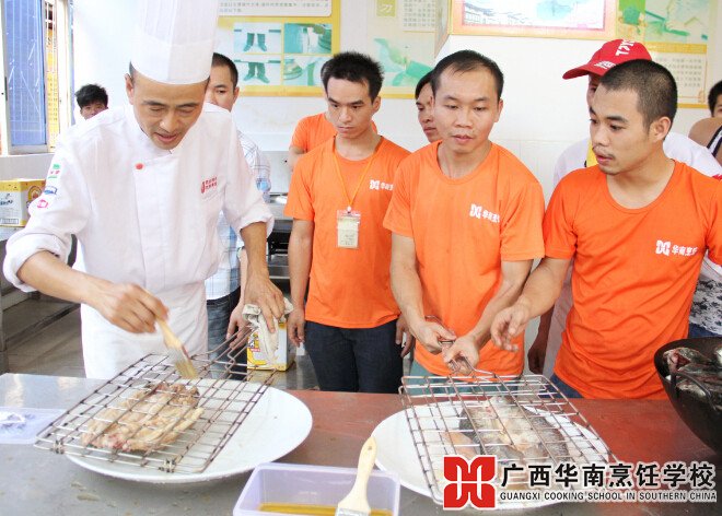 �����������ѧУ