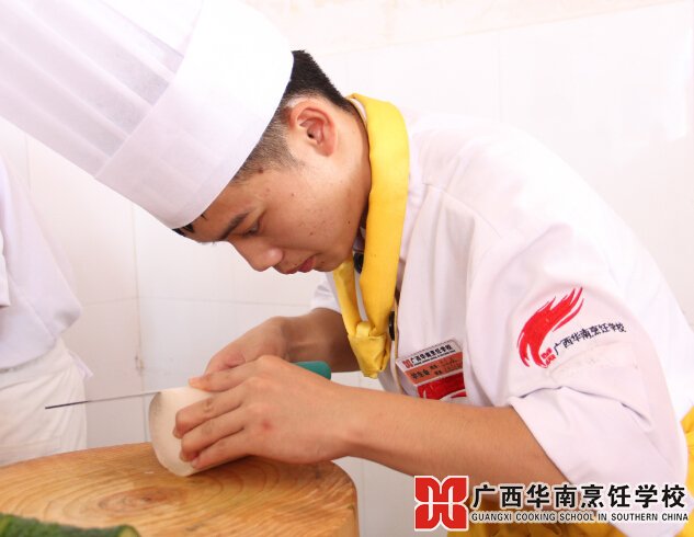 �����������ѧУ