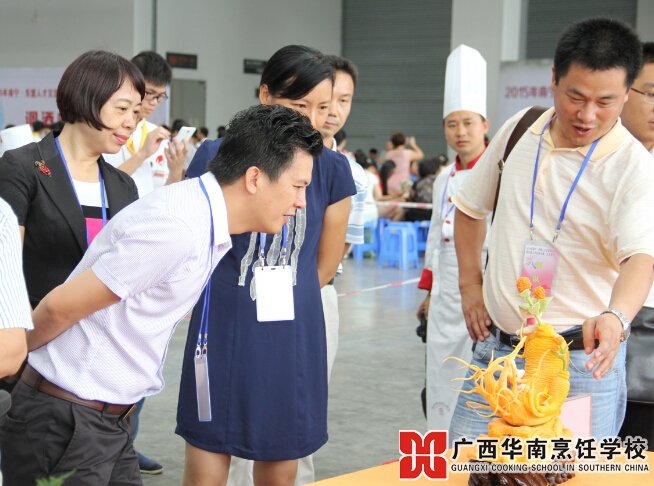 �����������ѧУ