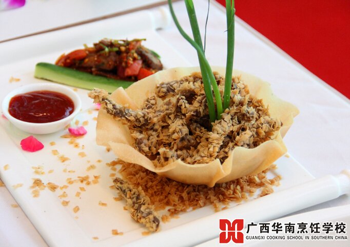 �����������ѧУ