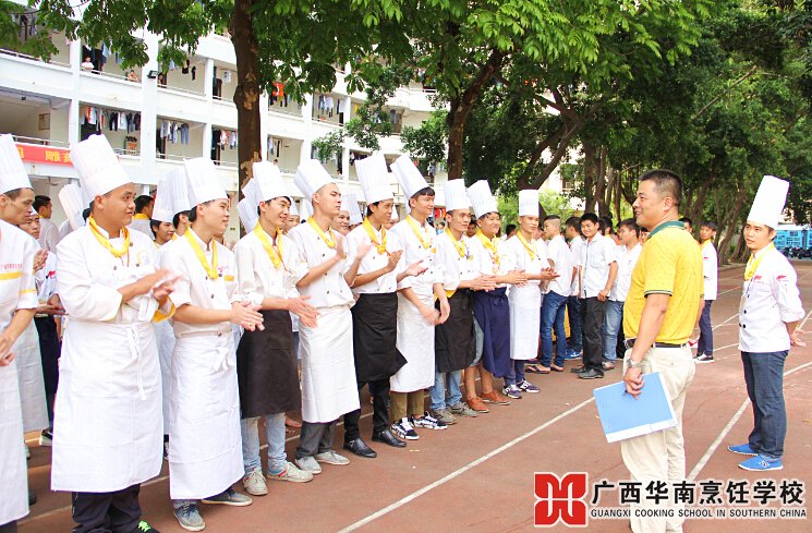 �����������ѧУ