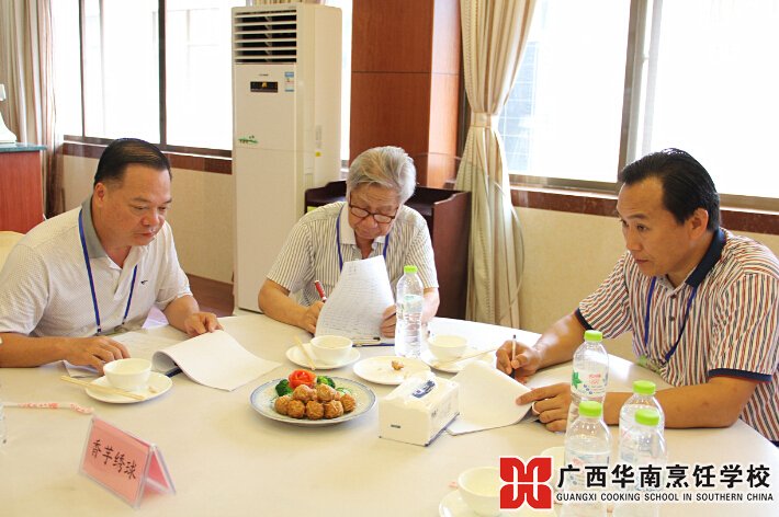 �����������ѧУ