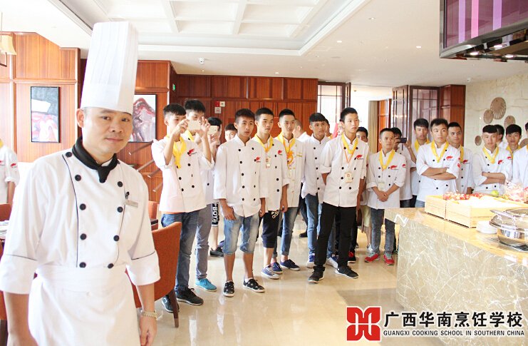 �����������ѧУ