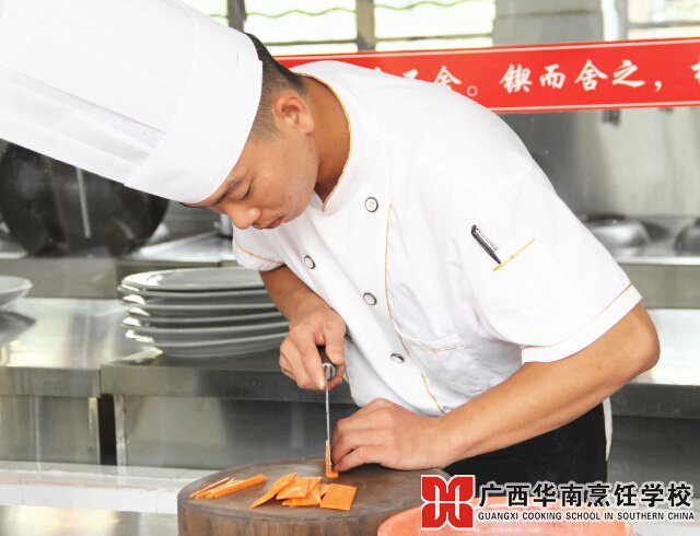 �����������ѧУ