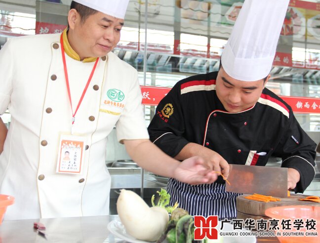 �����������ѧУ