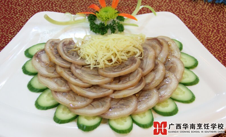 广西华南烹饪学校