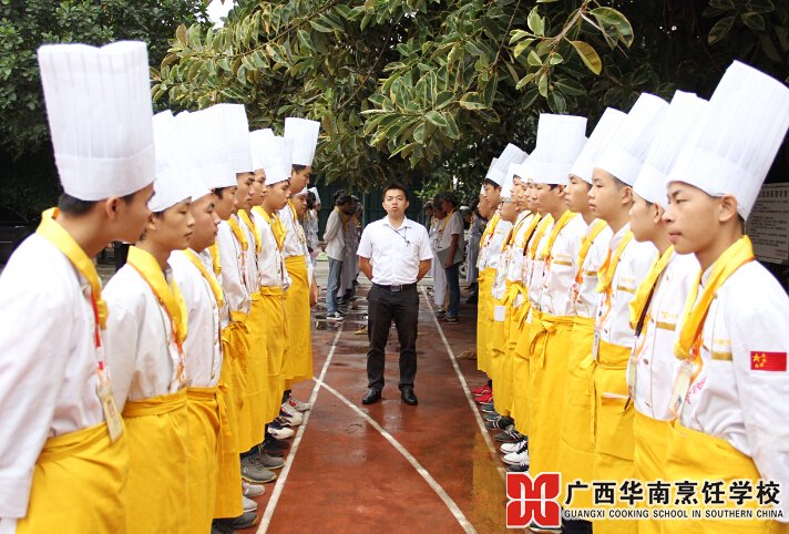 �����������ѧУ