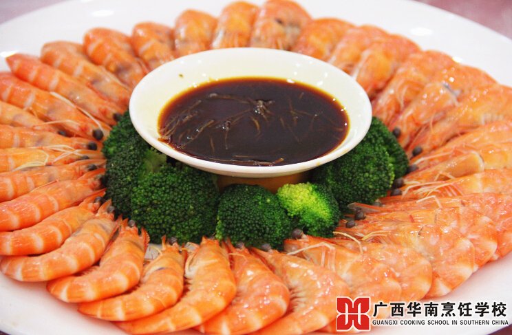 广西华南烹饪学校