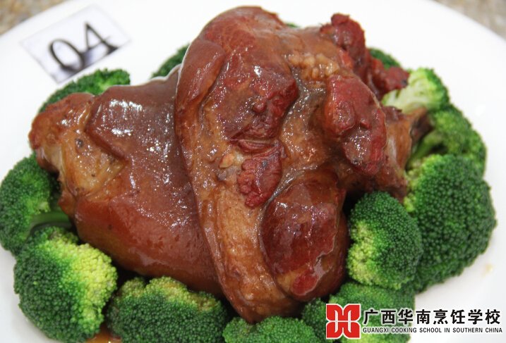 广西华南烹饪学校