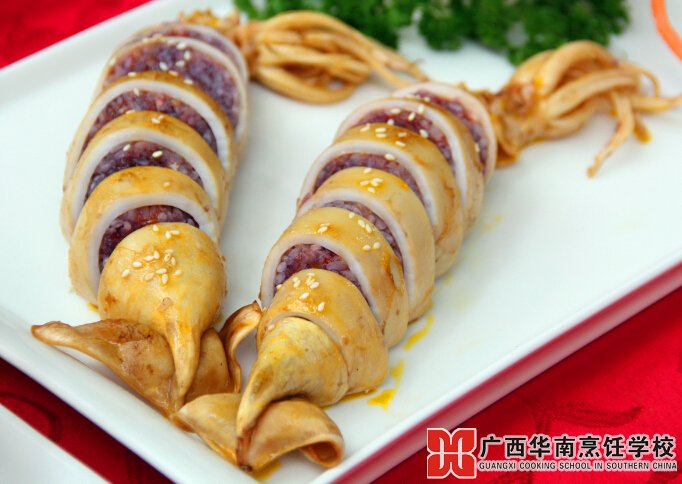 广西华南烹饪学校