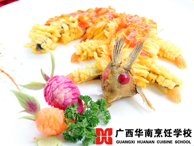 广西华南烹饪学校