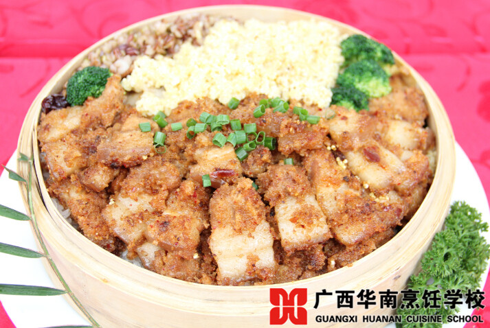 广西华南烹饪学校